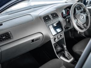 Volkswagen Polo Vivo hatch 1.6 Life - Image 24
