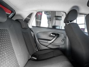 Volkswagen Polo Vivo hatch 1.4 - Image 30