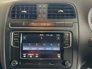 Volkswagen Polo Vivo hatch 1.6 Comfortline auto - Image 14