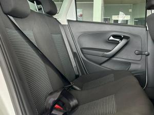 Volkswagen Polo Vivo hatch 1.6 Comfortline auto - Image 21