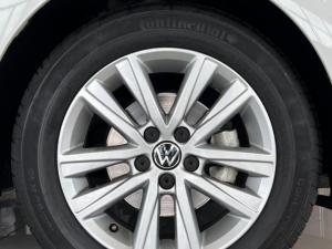 Volkswagen Polo Vivo hatch 1.6 Comfortline auto - Image 9