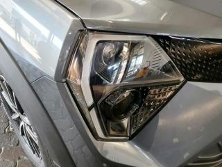 Mahindra XUV 3XO 1.2T MX2 manual