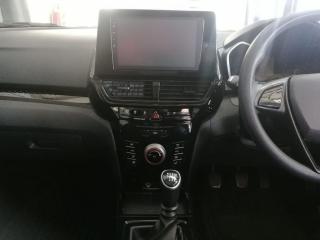 Mahindra XUV 3XO 1.2T MX2 manual