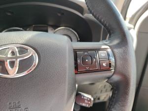 Toyota Hilux 2.8GD-6 double cab Raider auto - Image 10