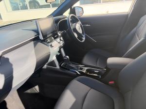 Toyota Corolla Cross 1.8 HEV XS - Image 7