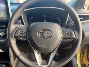 Toyota Corolla Cross 1.8 HEV XS - Image 8