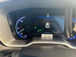 Toyota Corolla Cross 1.8 HEV XS - Image 9