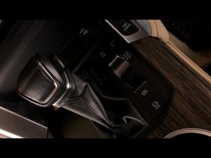 Toyota Land Cruiser 300 3.5T ZX - Image 15