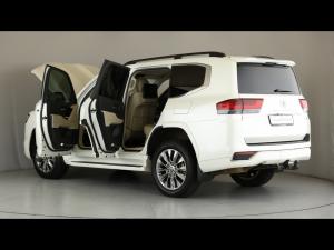 Toyota Land Cruiser 300 3.5T ZX - Image 25