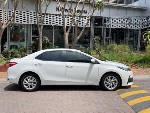 Toyota Corolla Quest 1.8 Prestige auto - Image 3