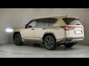 Lexus LX 500d Overtrail - Image 21