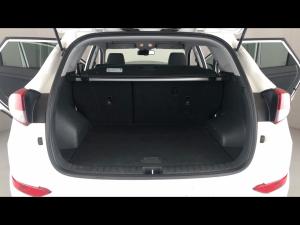Hyundai Tucson 2.0 Premium - Image 13