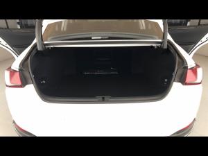 Lexus ES 300h EX - Image 13