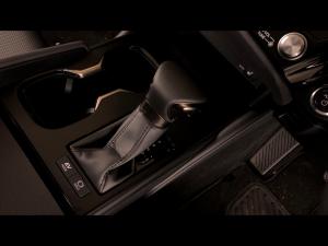 Lexus ES 300h EX - Image 15