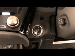 Lexus ES 300h EX - Image 16