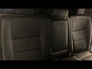 Toyota Hilux 2.8GD-6 double cab Raider auto - Image 11