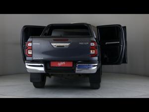 Toyota Hilux 2.8GD-6 double cab Raider auto - Image 24