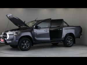 Toyota Hilux 2.8GD-6 double cab Raider auto - Image 27
