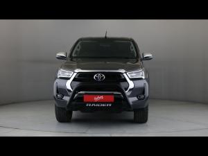 Toyota Hilux 2.8GD-6 double cab Raider auto - Image 4