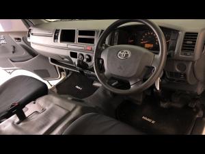 Toyota Hiace 2.5D-4D Ses-fikile 16-seater - Image 6