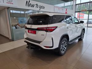 Toyota Fortuner 2.4GD-6 4X4 automatic - Image 5
