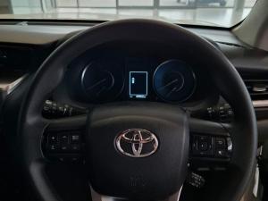 Toyota Fortuner 2.4GD-6 4X4 automatic - Image 6