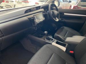 Toyota Hilux 2.4 GD-6 Raider 4X4 automaticD/C - Image 7