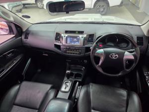 Toyota Fortuner 3.0D-4D Raised Body automatic - Image 6