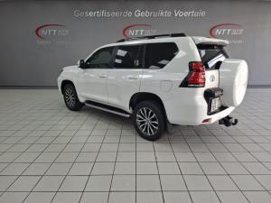 Toyota Prado VX-L 2.8GD automatic - Image 17