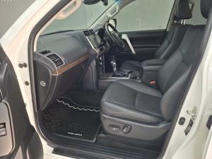 Toyota Prado VX-L 2.8GD automatic - Image 7