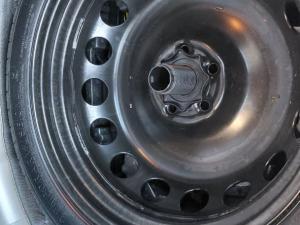 Volkswagen T-CROSS 1.0 TSI Comfortline DSG - Image 18