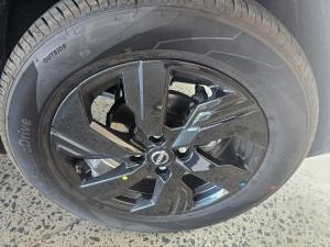 Nissan Magnite Kuro 1.0T CVT - Image 10