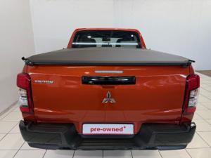 Mitsubishi Triton 2.4DI-D double cab 4x4 auto - Image 4