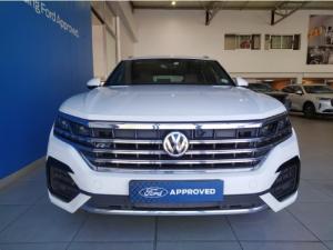Volkswagen Touareg V6 TDI Executive R-Line - Image 2