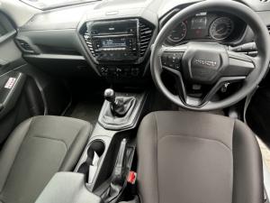 Isuzu D-Max 1.9TD single cab - Image 7