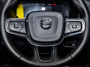 Volvo XC40 B4 Plus Dark - Image 13