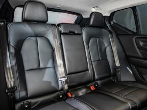 Volvo XC40 B4 Plus Dark - Image 7