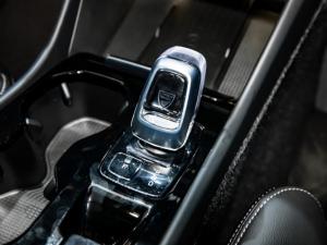 Volvo XC40 B4 Plus Dark - Image 9