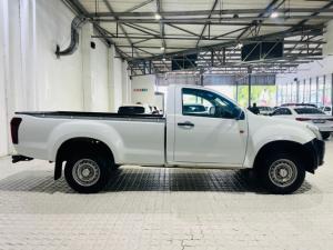 Isuzu D-Max Gen 6 250c single cab Fleetside - Image 9