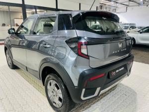 Mahindra XUV 3XO 1.2T MX2 auto - Image 9