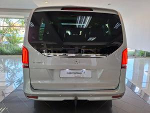 Mercedes-Benz V-Class V300d Exclusive - Image 21