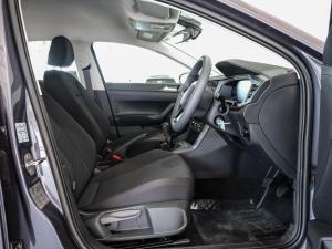 Volkswagen Polo hatch 1.0TSI - Image 13
