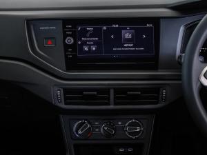 Volkswagen Polo hatch 1.0TSI - Image 18