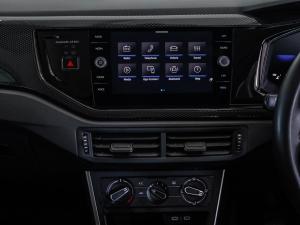 Volkswagen Polo hatch 1.0TSI Life manual - Image 19