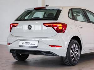 Volkswagen Polo hatch 1.0TSI Life manual - Image 9