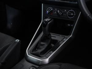 Volkswagen Polo hatch 1.0TSI Life auto - Image 19