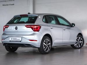Volkswagen Polo hatch 1.0TSI Life auto - Image 5