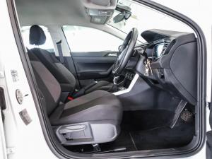 Volkswagen Polo hatch 1.0TSI Life auto - Image 16