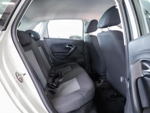 Volkswagen Polo Vivo hatch 1.4 Life - Image 15