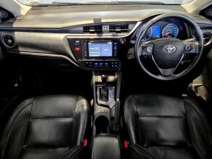 Toyota Corolla 1.8 Exclusive auto - Image 13